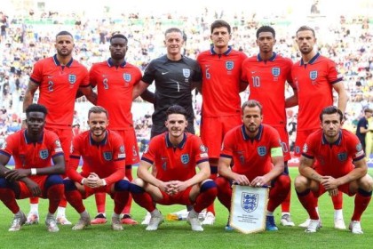 南门保守不够“性感”？名宿：英格兰打卡1分该知足了