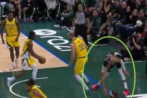 天博体育平台-张佳玮：字母哥越来越像另一个34号 上了年纪就开始零碎地受伤