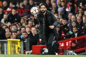 天博体育平台-曼联三任主帅：滕哈赫4胜6平4负，范尼3胜1平，阿莫林13胜9平12负