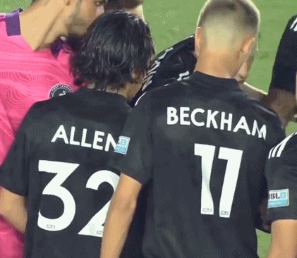 1632280748842063831.gif 罗密欧1.gif